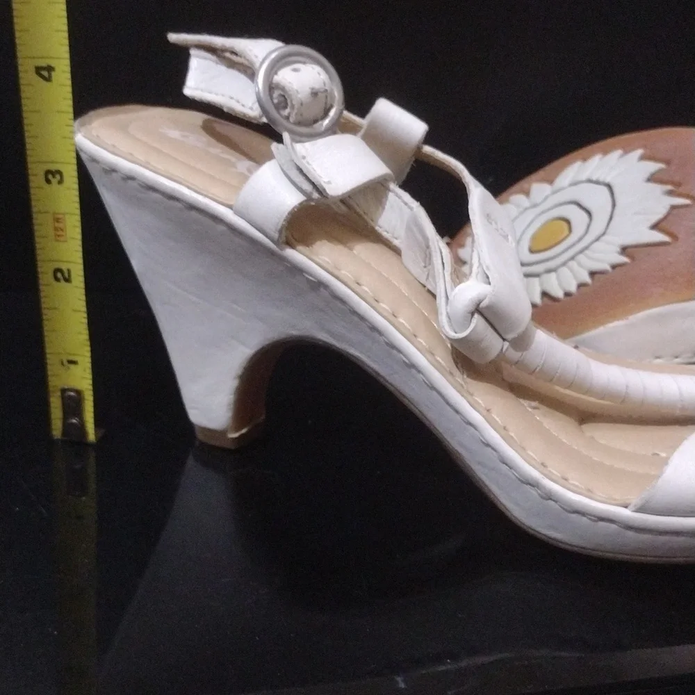 New- Born Crown Alcala ll -White Size 7 NO3601 CKK11 -Bought Never Worn- No Tags - Picture 4 of 9